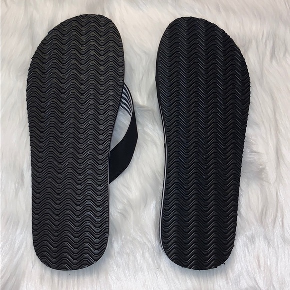 Men’s KingSize Sandals - Picture 4 of 6